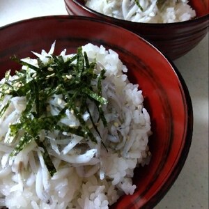 大好き!しらす丼